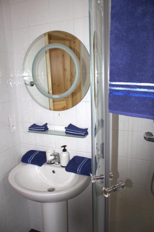 Les Chalets Fleurs De France - Kota Saint-Dalmas Room photo